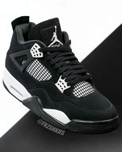Air Jordan 4 Amp Quot White Thunder Amp Quot Official Images Sneaktorious