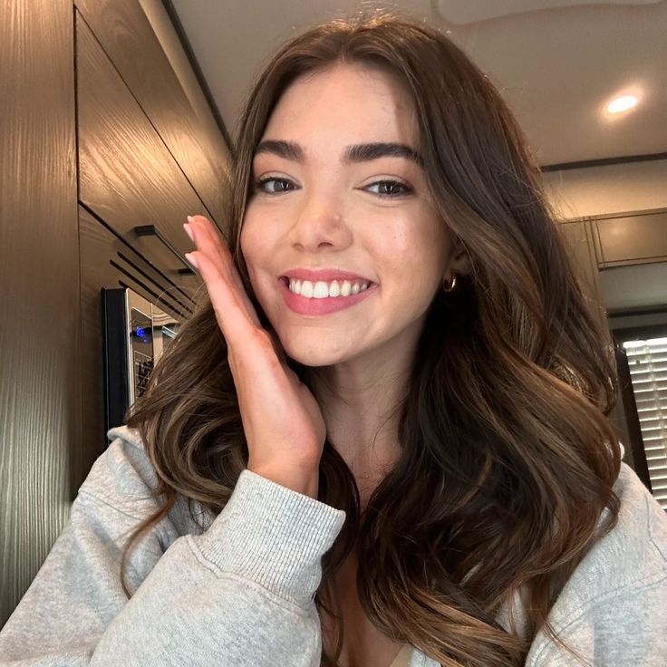 Alisha Newton Season 2 We Are Having So Much Fun Wish I Could Share More Mlwtwb