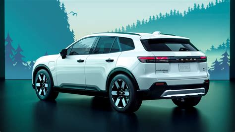 An Early Look At Honda S Production Ready Prologue Ev Suv Greencars An Early Look At Honda S Production Ready Prologue Ev Suv Greencars