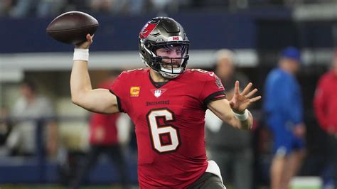 Baker Mayfield For Mvp Josh Jacobs For Opoy Long Shot Picks For Major Nfl Awards In 2025