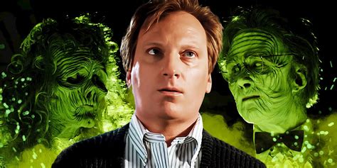 Beetlejuice 2 Finally Reveals What Happened To The Maitland Hardware Store 36 Years After Their Deaths