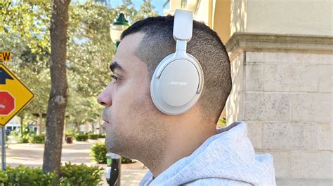 Bose Quietcomfort Ultra Headphones Review Sony Has Serious Competition Cnet