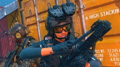 Even Modern Warfare 2 Wants Call Of Duty Fans To Play The Objective