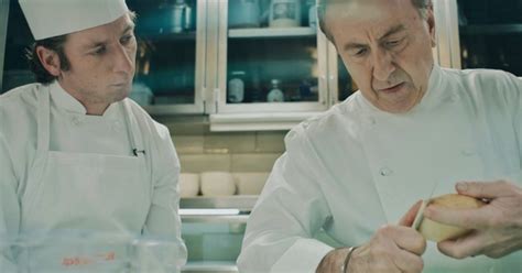 Every Real Life Chef Cameo In The Bear Season 3