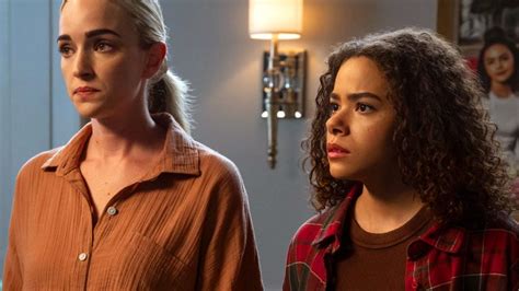 Ginny Georgia Season 4 Netflix Release Date Cast Trailer And Everything We Know So Far Teen Vogue Ginny Georgia Season 4 Netflix Release Date Cast Trailer And Everything We Know So Far Teen Vogue