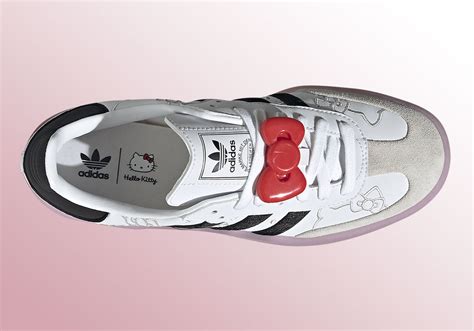 Hello Kitty X Adidas Sambae Ig4450 Sneakernews Com
