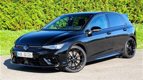 Hottest Hatch 2025 Vw Golf R 8 5 Road Track 0 60 Test 4K