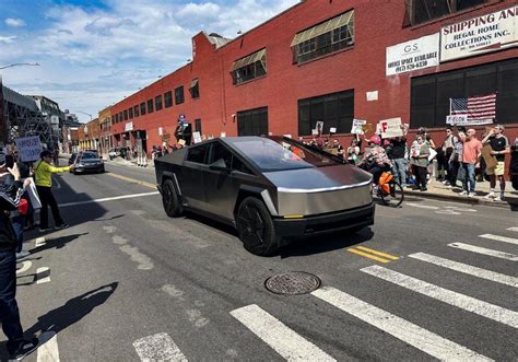 How Some Sustainable Investors Are Divesting From Tesla