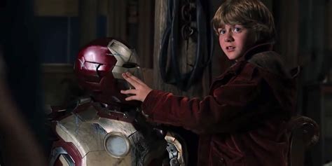 Iron Man 3 S Christmas Elements Explained By Director Shane Black