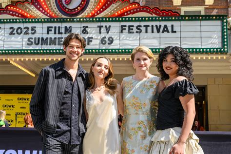 Jillian Bell Chloe Fineman Team On Summer Of 69 For Hulu