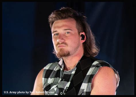 Morgan Wallen Shares Live Version Of Amp 39 Love Somebody Amp 39