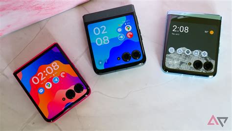 Motorola Razr 2024 Review An Unbeatable Price For A Pretty Great Clamshell