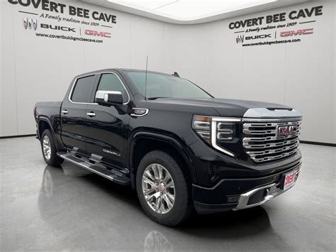 New 2025 Gmc Sierra 1500 Denali Ultimate 4D Crew Cab In Austin 1Gtuuhelxsz212409 Covert Auto Group