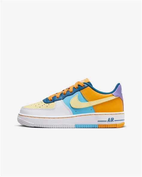 Nike Amp 39 S Air Force 1 Amp Quot Linen Amp Quot Is Now Crisp Af Finally