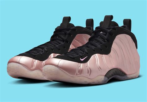 Nike Amp Quot Dmv Amp Quot Foamposite Release Date Sneakernews Com