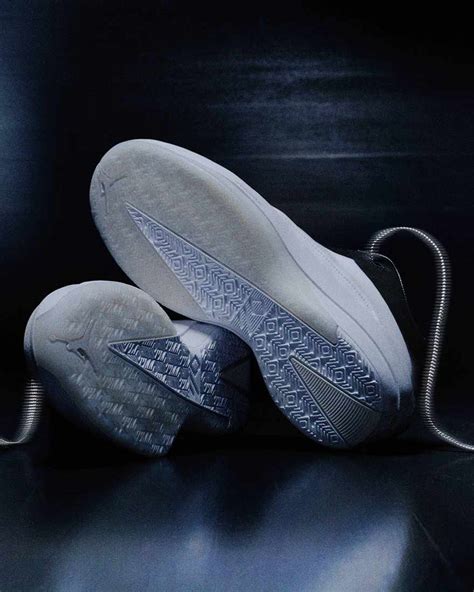 Nike Debuts The Cutting Edge Air Jordan 40 Nike Com