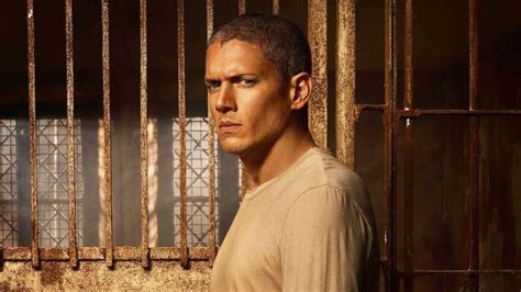 Prison Break Reboot Coming To Hulu From Mayans Mc Creator Thr News Youtube