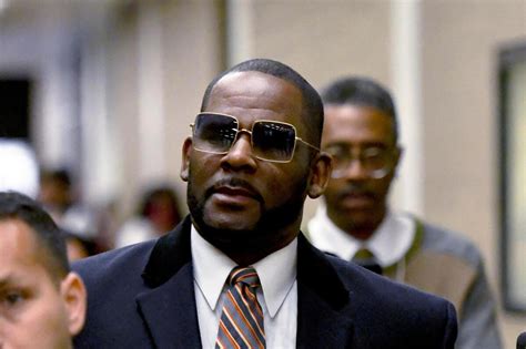 R Kelly Avoids Lengthy Add On To 30 Year Prison Sentence Ap News