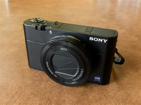 Review And Thoughts On The Sony Rx100 V Compact Camera