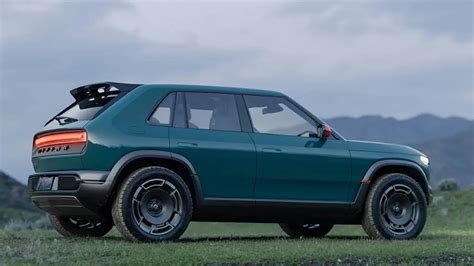 7 Things to Know About the Rivian R3 Release Date