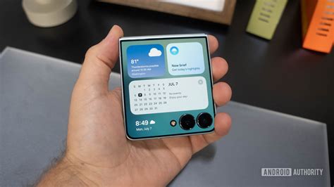 Samsung Galaxy Z Flip 7 Preview Feels Great But The Price Is Way Off