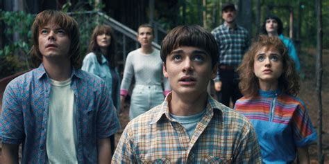 Stranger Things Season 2 All The News Trailers And Commentary The Verge