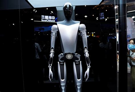 Tesla To Have Humanoid Robots For Internal Use Next Year Musk Says Reuters