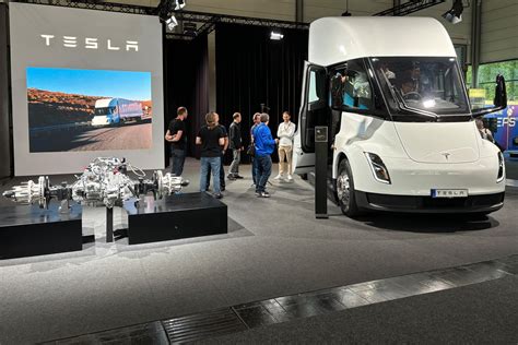 Tesla Wants To Bring The Semi To Europe But Not Before 2026 Electrive Com