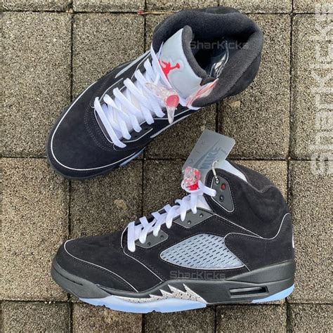 The Air Jordan 5 Amp Quot Black Metallic Reimagined Amp Quot Restocks Today Justfreshkicks The Air Jordan 5 Amp Quot Black Metallic Reimagined Amp Quot Restocks Today Justfreshkicks