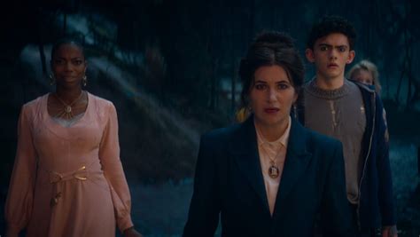 The First Trailer For Amp 39 Agatha All Along Amp 39 Unveils A Coven Of Chaos With Kathryn Hahn And Aubrey