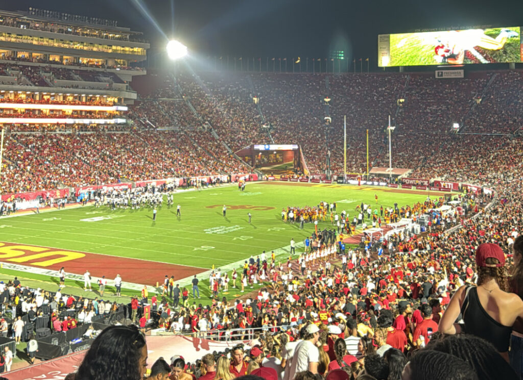 usc regular decision release date vs early decision deadline comparison