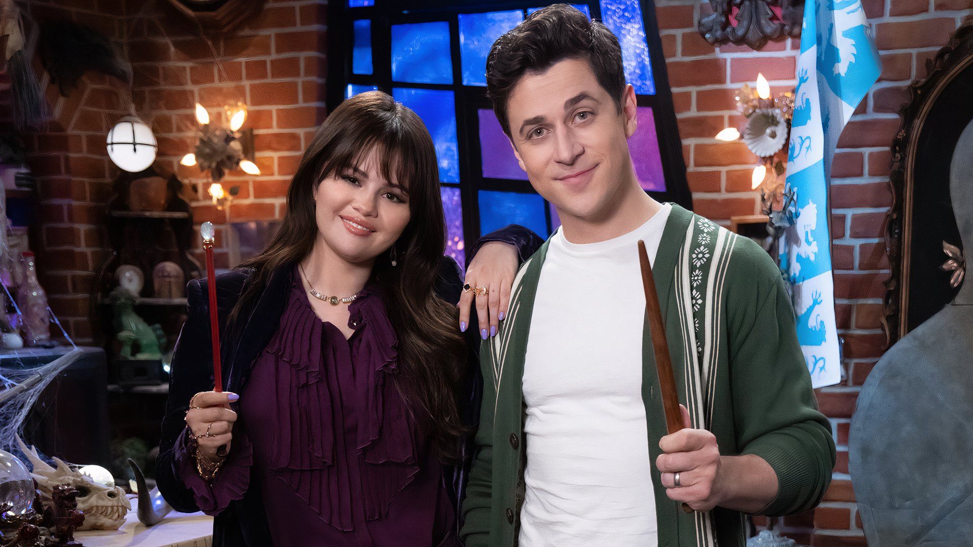 Wizards Of Waverly Place Reboot Why Selena Gomez David Henrie Return